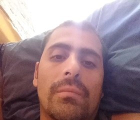 Rodrigo, 32, Quilmes