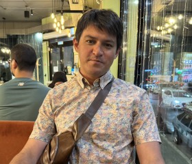 Mikhail, 33, Moscow