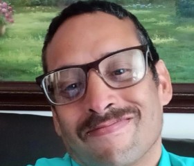 Tony castillo, 47, Chicago