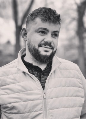Adrian из Chişinău 27 лет