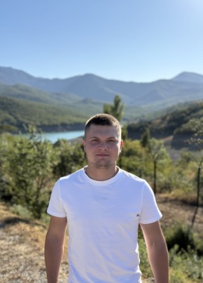 Кирилл из Камышина 21 год