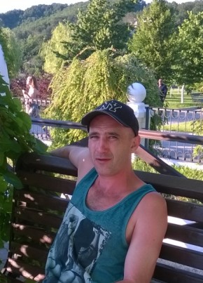 Александр, 45, Россия, Абрау-Дюрсо