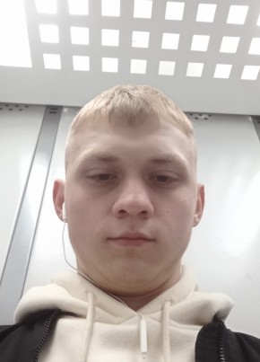 Roman, 19, Russia, Penza