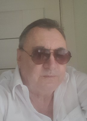 Олег из Краснодара 62 года