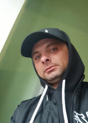 Aleksandr, 31, Russia, Kokoshkino