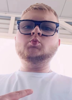 Kylliandufour, 18, France, Boulogne-sur-Mer