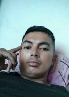 Andy из Neiva 30 лет
