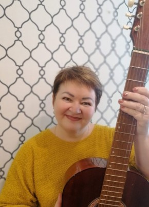Марина, 59, Россия, Североуральск