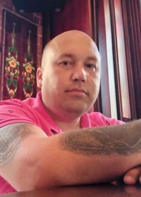 Вячеслав из Екатеринбурга 43 года
