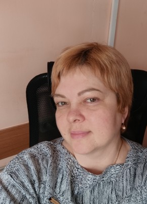 Агния из Боготола 46 лет