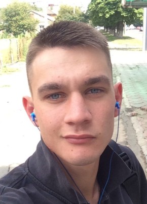 Костянтин, 27, Україна, Луцьк