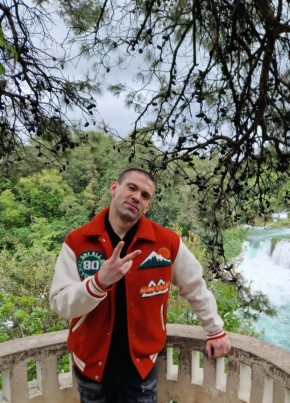 Дмитрий из Екатеринбурга 33 года