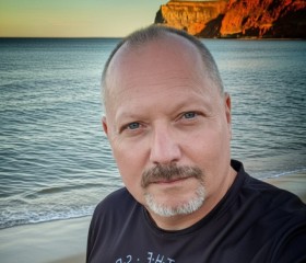 Andrey, 55, Volgograd