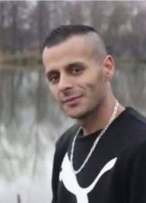 Mišo beily из České Budějovice 34 года