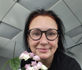 Lyudmila, 54, Saint Petersburg