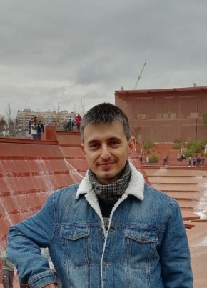 Михаил из Ростова-на-Дону 32 года