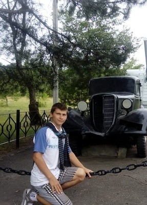 Андрей, 22, Россия, Богучар