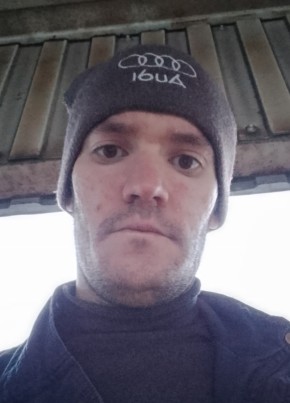 Artur, 29, Russia, Naberezhnyye Chelny
