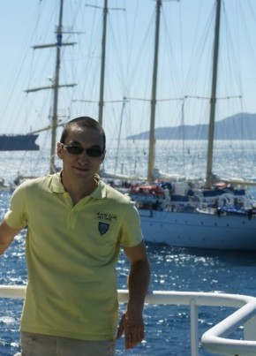 Сергей, 45, République Française, Saint-Malo