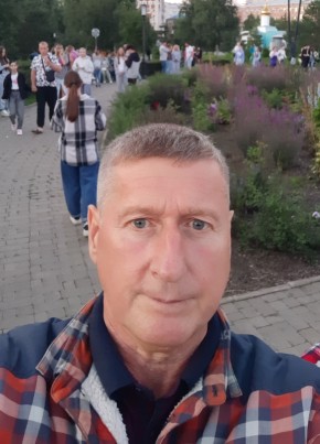 Андрей из Омска 54 года