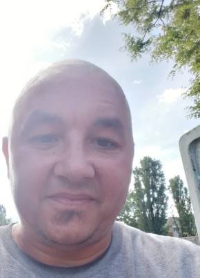 Jose, 51, République Française, Chambéry