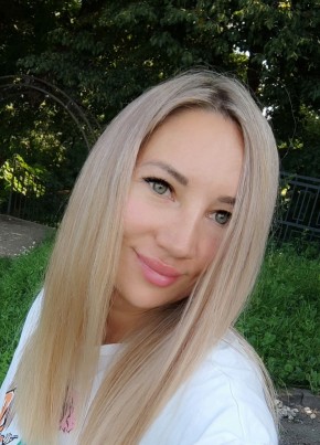 Yuliya, 33, Russia, Saint Petersburg
