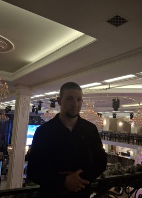 Eduard из Воронежа 23 года