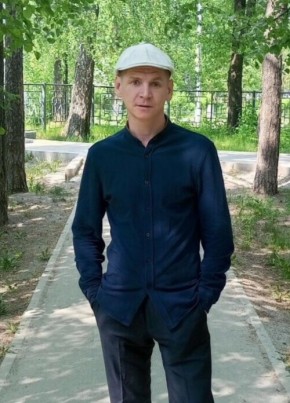 Илья, 35, Россия, Среднеуральск