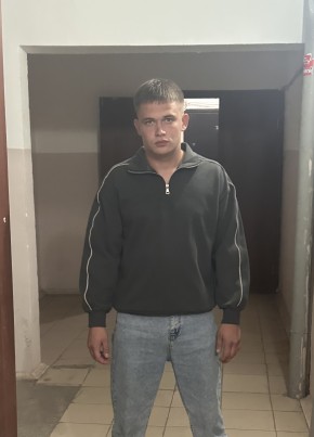 Данил из Таганрога 23 года