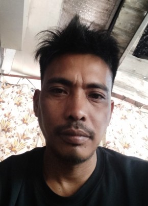 Jamel micaros из Calamba 34 года