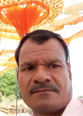 दीनबंधु वैशणव, 44, India, Jhālrapātan