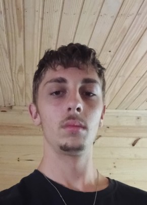 Luiz из Novo Hamburgo 22 года
