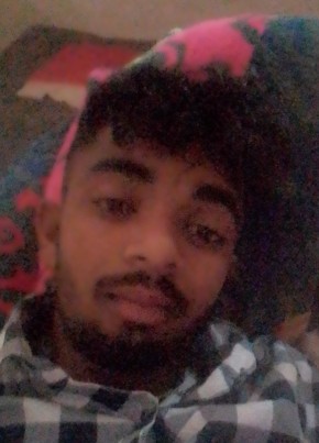 Rajdeep Mahato, 22, India, Jhalida
