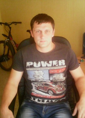 Andrey, 40, Belarus, Maladzyechna