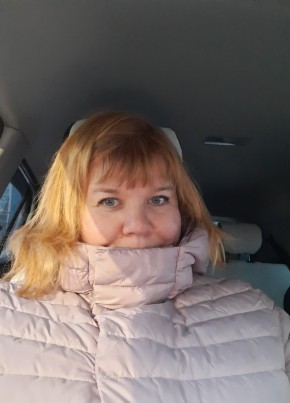 Алёна, 47, Россия, Екатеринбург
