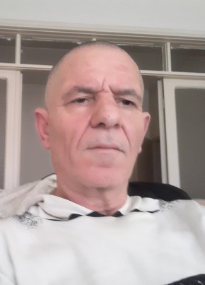 Saban, 56, Türkiye Cumhuriyeti, İzmir