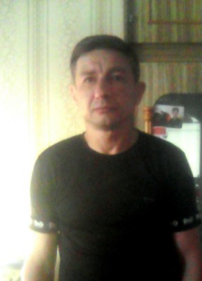 Виталий из Приволжския 47 лет