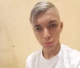 Neto, 19, Igarape Miri