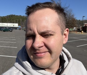 Dmitrii, 27, Thousand Oaks