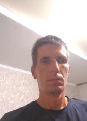 Владимир, 42, Україна, Харків
