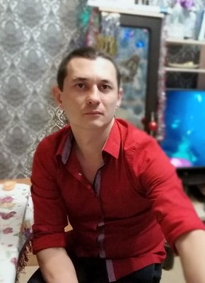 Максим, 38, Россия, Пограничный