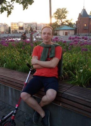 Сережа из Москвы 36 лет