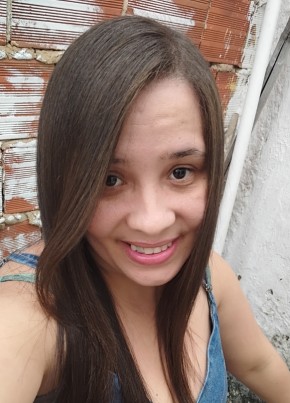 Janice из Ubá 27 лет