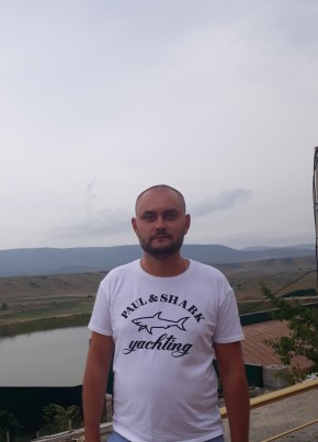 Андрей, 32, Россия, Зерноград