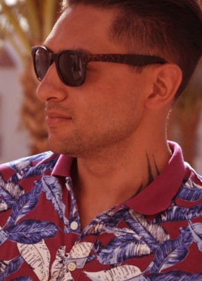 Denis, 34, Russia, Saint Petersburg