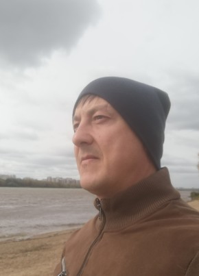 Сергей из Омска 46 лет