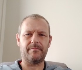Darren, 50, Southport