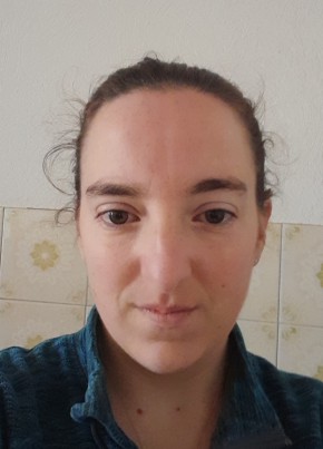 Magalie из Rennes 33 года