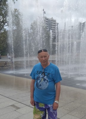 Олег из Ростова-на-Дону 57 лет