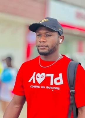 Chrisostome Nzao из Kinshasa 27 лет